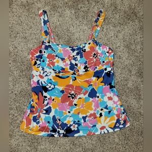 🩱Beautiful "Lands' End" Floral Tankini Swim Top🩱